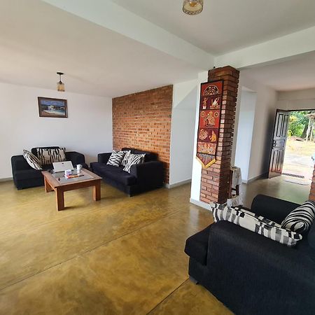 Hello Kandy Homestay Exteriör bild